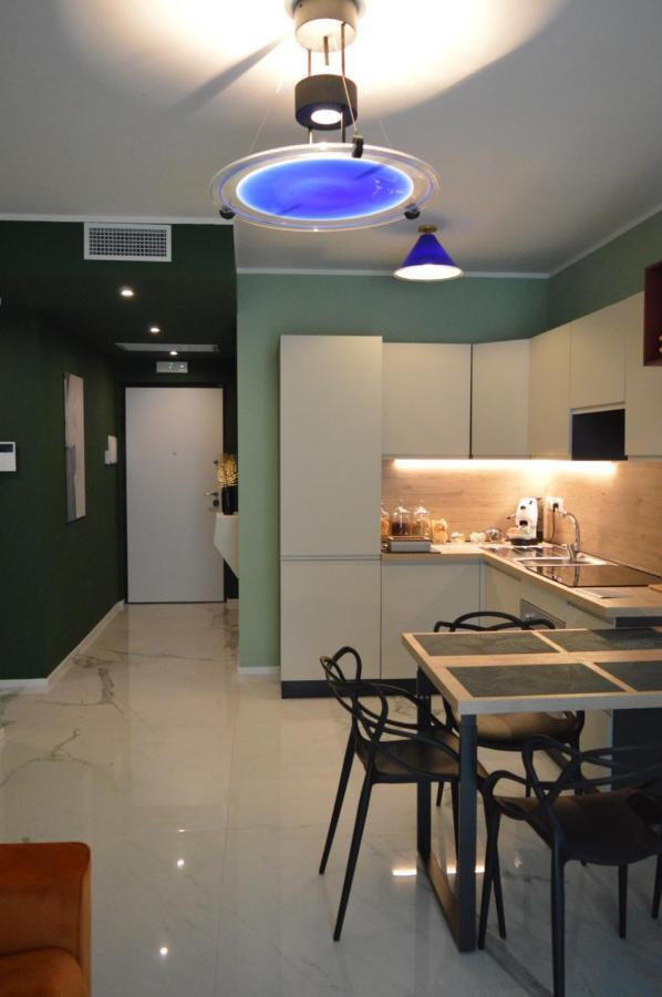 Dizeta Suite And Apartment 萨莱诺 外观 照片