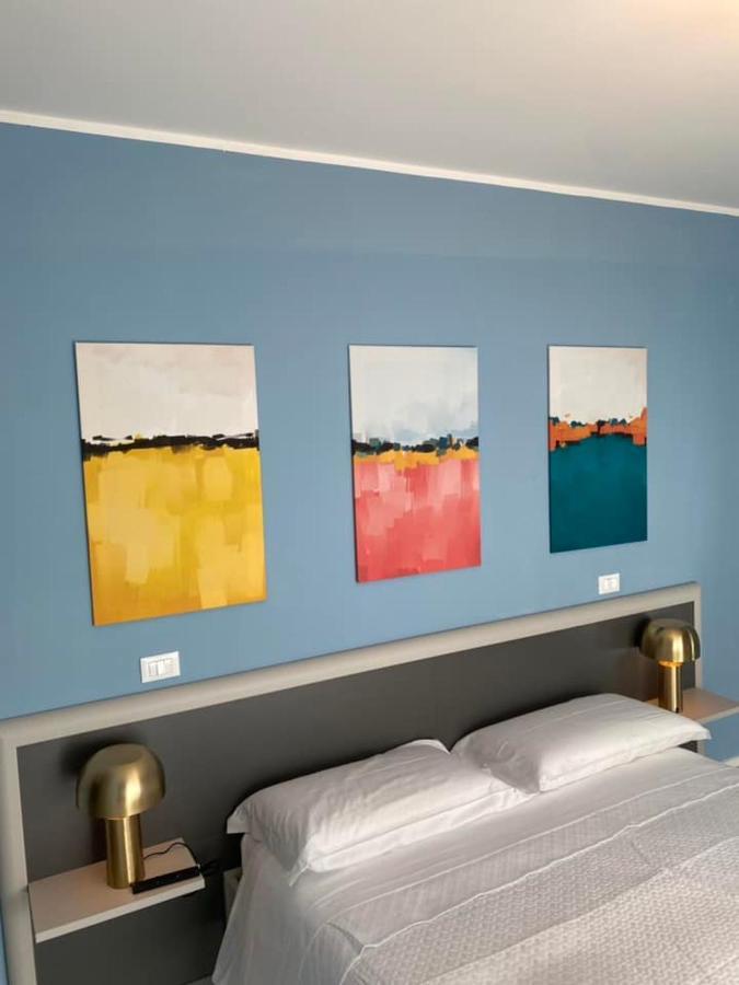 Dizeta Suite And Apartment 萨莱诺 外观 照片