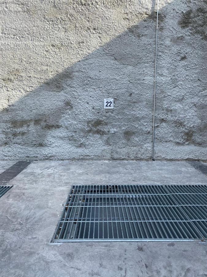 Dizeta Suite And Apartment 萨莱诺 外观 照片