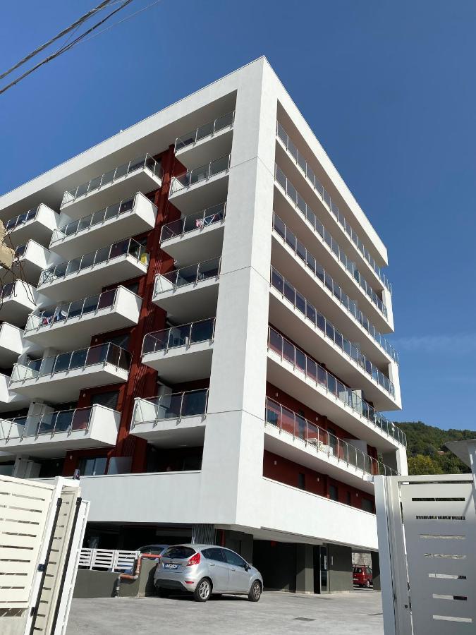 Dizeta Suite And Apartment 萨莱诺 外观 照片