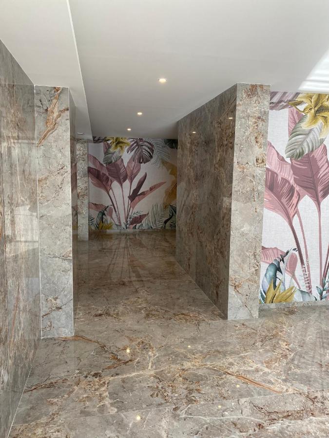 Dizeta Suite And Apartment 萨莱诺 外观 照片